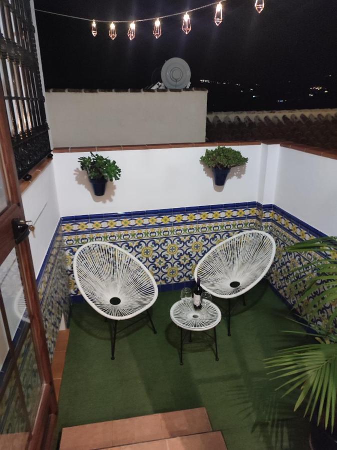 דירות פריחיליאנה Vista Almijara מראה חיצוני תמונה